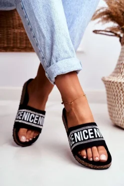 Clearance Evento Klapki Na Korku Z Cyrkoniami Czarne Be Nice