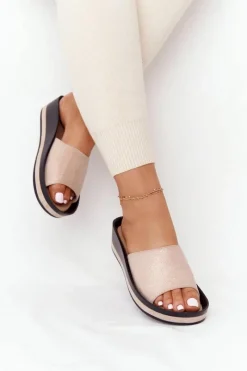 Klapki Na Koturnie|Klapki Na Obcasie><noscript><img width=