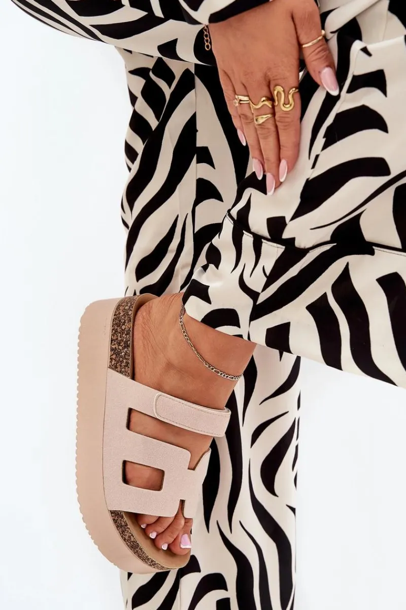 Sale Klapki Na Masywnej Platformie Beżowe Daldiva Damskie Klapki Korkowe|Klapki Na Platformie