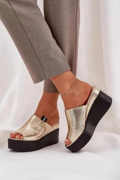 Klapki Na Platformie I Koturnie Eko Skórzane Złote Eridoria Damskie Klapki Na Koturnie|Klapki Na Platformie