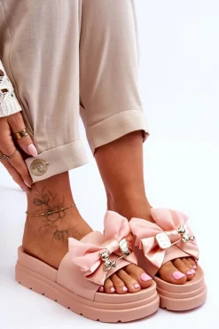 Hot Boto Klapki Z Kokardą I Ozdobnym Misiem Jasnoróżowe Suzy