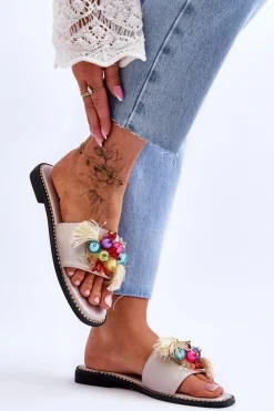 Damskie buty S.Barski Klapki Z Ozdobnymi Koralikami S.Barski KV-2775-47 Nude Beżowy