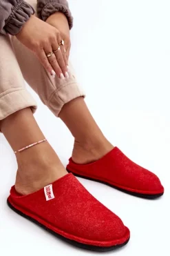 Best Klasyczne Damskie Papcie Big Star KK276012 Czerwone Damskie Kapcie Klasyczne