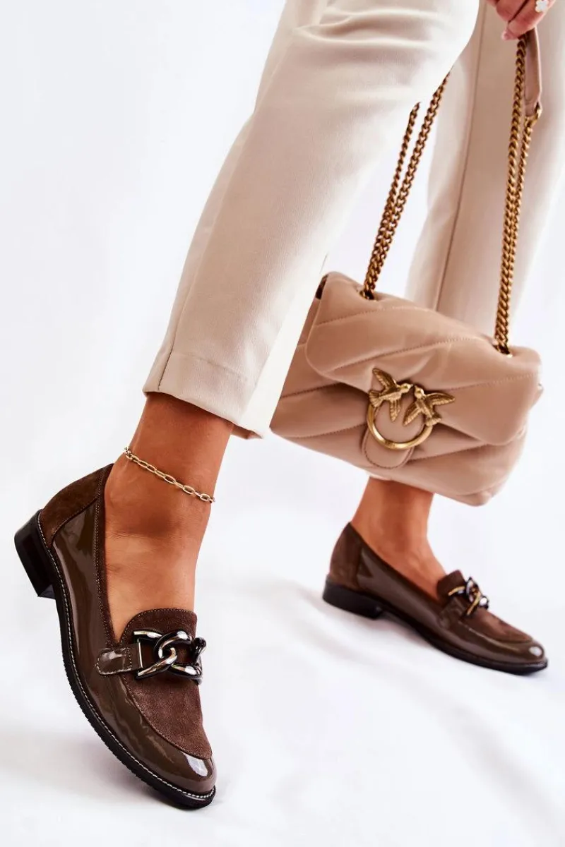 Mokasyny Damskie Lakierowane|Mokasyny Damskie Zamszowe>Laura Messi Klasyczne Mokasyny Z Łańcuchem 2531 Brązowe