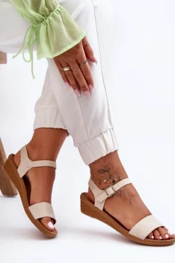 Boto Klasyczne Sandały Na Niskim Koturnie Beżowe Arya