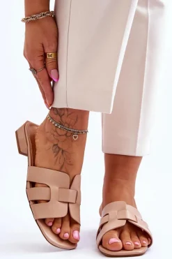 Sale Klasyczne Skórzane Klapki Damskie Beżowe Fendy Damskie Klapki Damskie Klasyczne