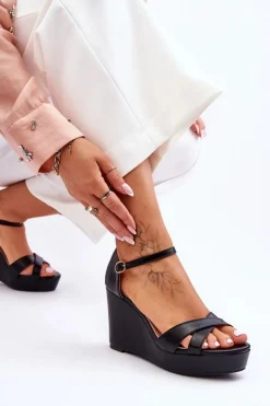 Outlet Klasyczne Skórzane Sandały Na Koturnie Czarne Givana Damskie Sandały Na Koturnie