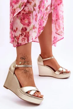 Best Boto Klasyczne Skórzane Sandały Na Koturnie Złote Givana