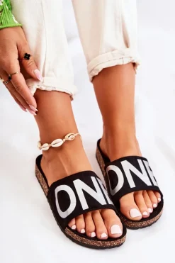 Klapki Damskie Klasyczne><noscript><img width=