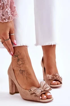 Discount Damskie buty S.Barski Klasyczne Zamszowe Czółenka Z Kokardą Beżowe Corey