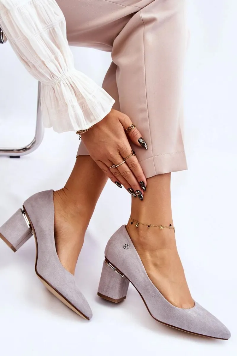 Czółenka Zamszowe|Czółenka Na Słupku>Boto Klasyczne Zamszowe Czółenka Na Obcasie Z Ozdobą Szare Derren