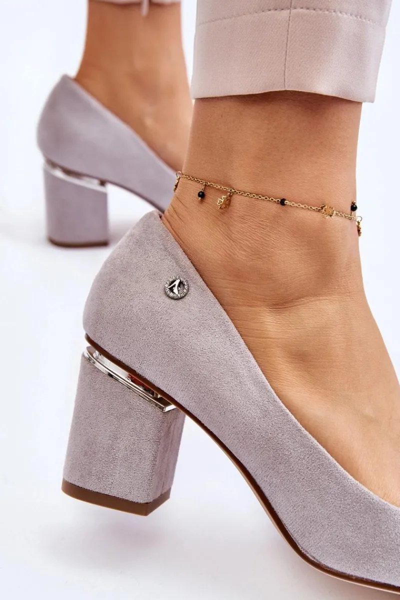 Czółenka Zamszowe|Czółenka Na Słupku>Boto Klasyczne Zamszowe Czółenka Na Obcasie Z Ozdobą Szare Derren