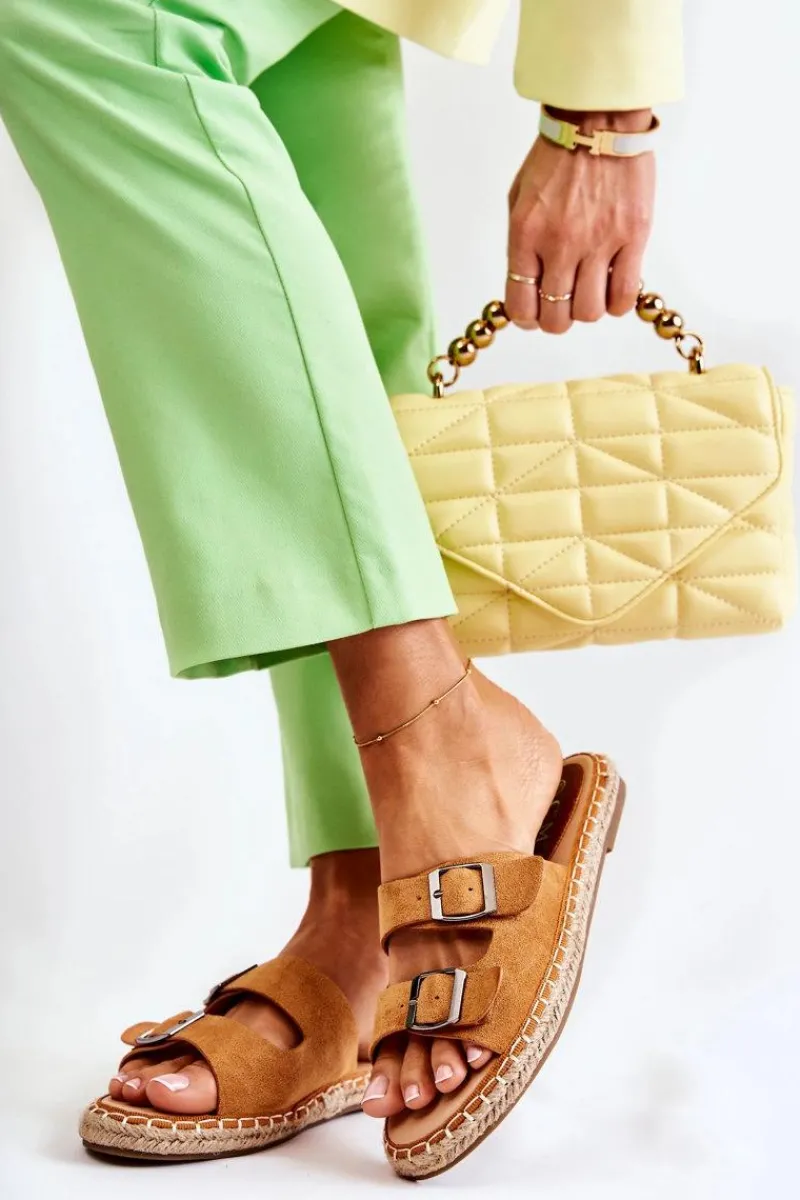 Sale Klasyczne Zamszowe Klapki Damskie Camel Casilda Damskie Klapki Damskie Klasyczne