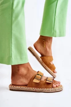 Sale Klasyczne Zamszowe Klapki Damskie Camel Casilda Damskie Klapki Damskie Klasyczne