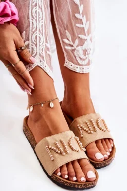 Hot Evento Klasyczne Zamszowe Klapki Z Koralikami Beżowe Vayana