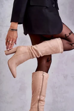 New Boto Klasyczne Zamszowe Kozaki Na Obcasie Ciemnobeżowe Tressa Beżowy