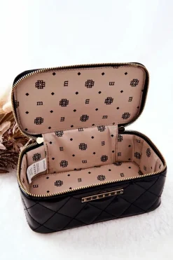 Hot Monnari Kosmetyczka Pikowana CSM0030-020 Czarna