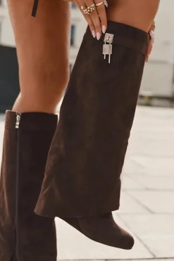 Online Kozaki Damskie Na Koturnie Z Paskiem I Srebrnym Detalem Czekoladowe Korivelle Damskie Kozaki Ocieplane|Kozaki Na Koturnie