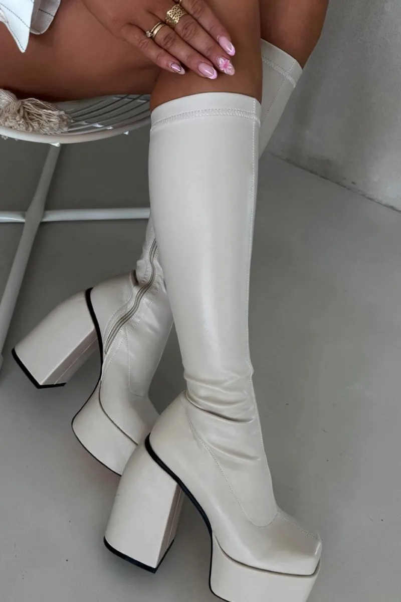 Kozaki Ocieplane|Kozaki Na Słupku>Boto Kozaki Damskie Na Słupku I Platformie Jasnobeżowe Yavira Beżowy