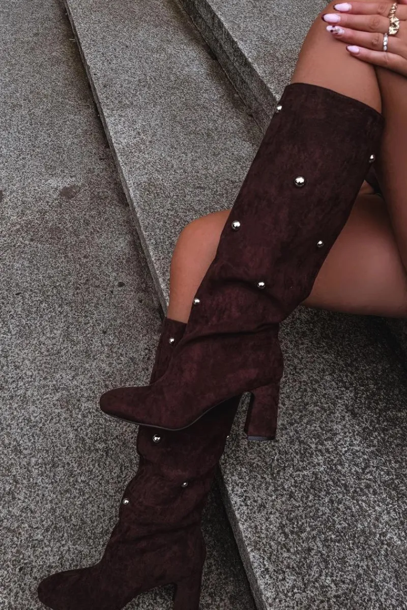 Online Boto Kozaki Damskie Ocieplane Na Słupku Z Ozdobnymi Detalami Czekoladowe Lucinda Brązowy