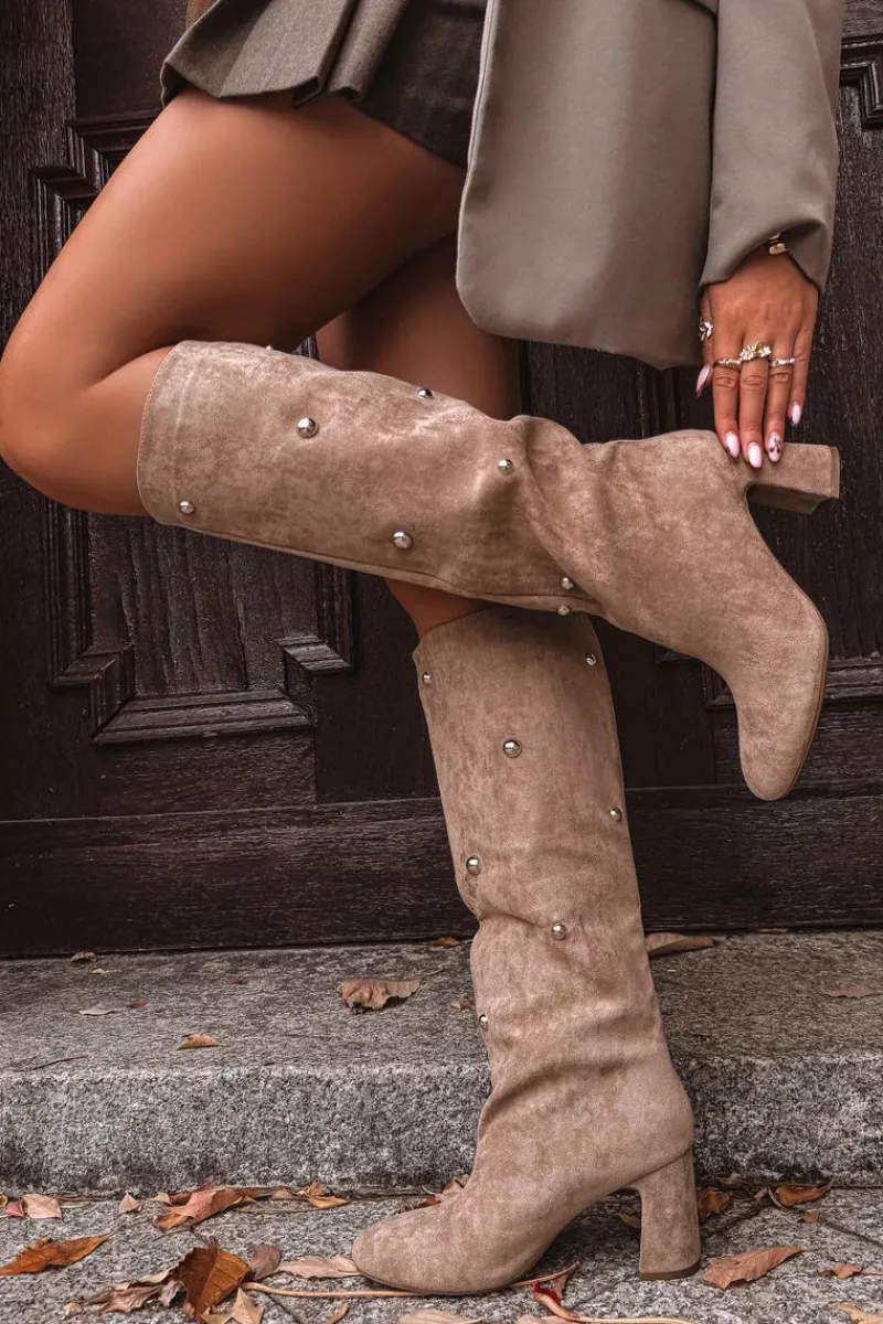 Kozaki Ocieplane|Kozaki Na Słupku>Boto Kozaki Damskie Ocieplane Na Słupku Z Ozdobnymi Detalami Beżowe Lucinda Beżowy