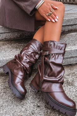 Hot Kozaki Damskie Z Wywiniętą Cholewką Do Połowy Łydki Z Paskiem Czekoladowe Darisa Damskie Kozaki Z Wywiniętą Cholewką|Kozaki Płaskie