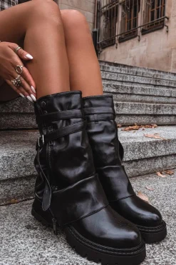 Kozaki Z Wywiniętą Cholewką|Kozaki Płaskie><noscript><img width=