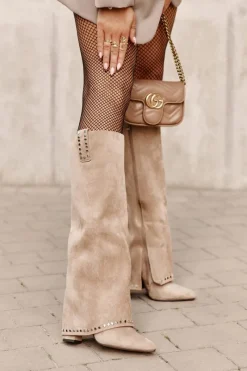 Clearance Boto Kozaki Damskie Z Wywiniętą Cholewką Na Słupku Beżowe Kaithena