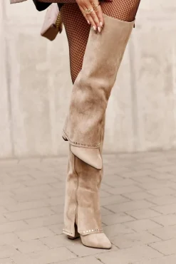 Clearance Boto Kozaki Damskie Z Wywiniętą Cholewką Na Słupku Beżowe Kaithena