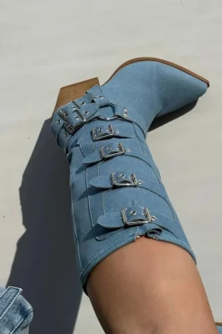 Kozaki Na Słupku|Kozaki Przed Kolano><noscript><img width=