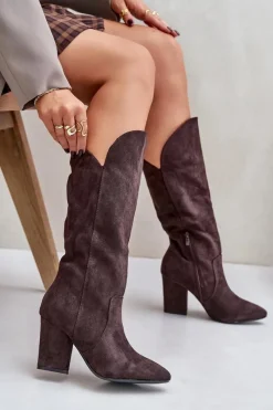 Outlet Kozaki Przed Kolano Na Słupku Z Eko Zamszu Brązowe Clorira Damskie Kozaki Na Słupku|Kozaki Przed Kolano