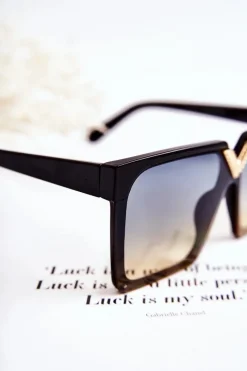 Hot Kwadratowe Okulary Przeciwsłoneczne Ombre V130044 Czarno-Niebieskie Okulary