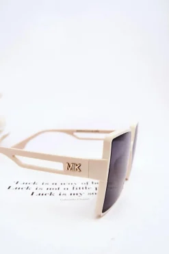 Discount Kwadratowe Okulary Przeciwsłoneczne M2376 Białe Okulary