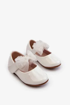 Balerinki Dziecięce></noscript>Evento Lakierowane Balerinki Dziecięce Na Rzep Z Kokardą Białe Olessa