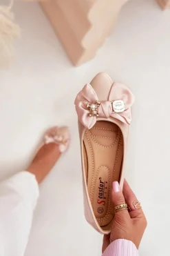 Clearance Boto Lakierowane Baleriny Z Kokardą I Złotą Broszką Beżowe Rivona