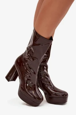 Discount Boto Lakierowane Botki Damskie Na Platformie I Słupkowym Obcasie Czekoladowe Calvessa Brązowy