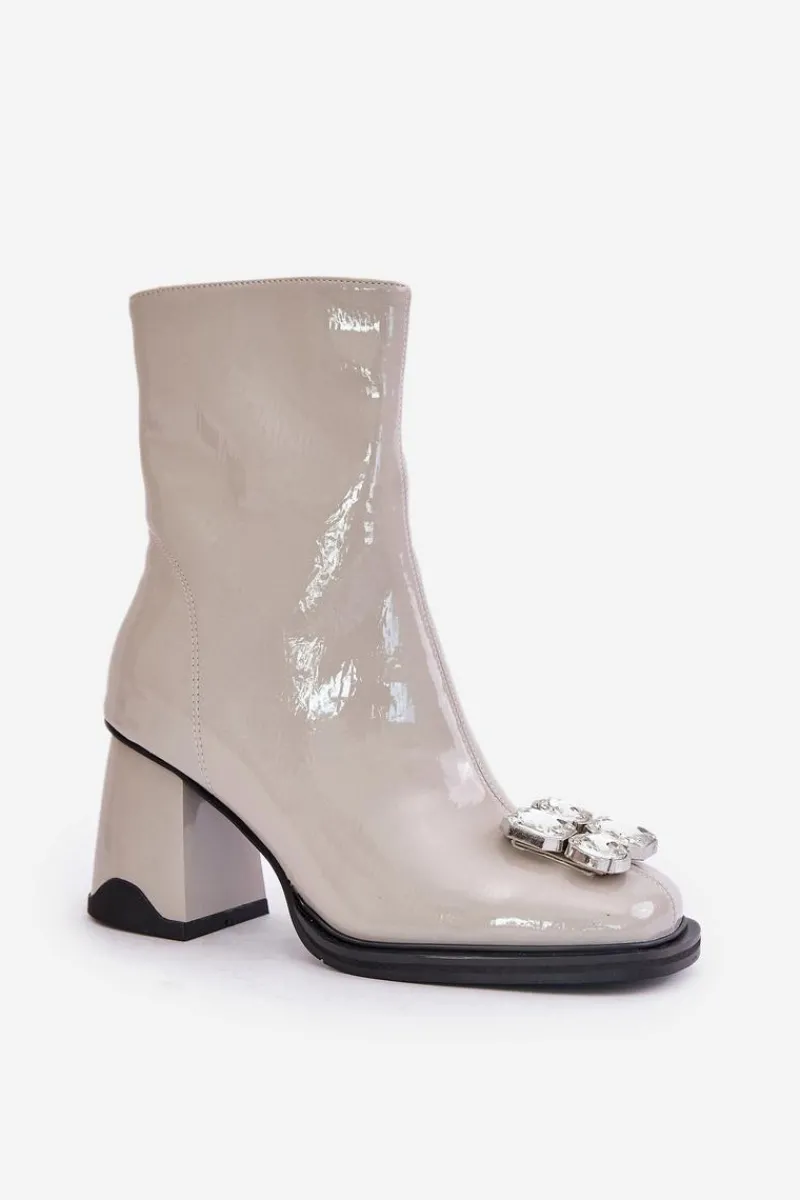 Botki Ocieplane|Botki Na Obcasie>Damskie buty S.Barski Lakierowane Botki Damskie Na Słupku Z Ozdobą D&A MR880-019 Jasnoszare Szary