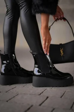 Discount Lakierowane Botki Damskie Na Platformie I Koturnie Ocieplane Czarne Wloedia Damskie Botki Ocieplane|Botki Na Koturnie