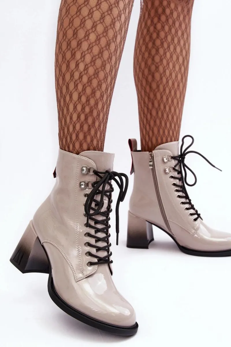 Botki Sznurowane|Botki Na Słupku>Damskie buty S.Barski Lakierowane Botki Na Słupku Sznurowane D&A MR870-06 Jasnoszare