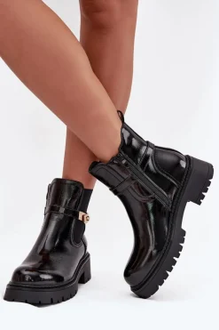 Boto Lakierowane Botki Sztyblety Ocieplane Z Ozdobnym Paskiem Czarne Vivessa