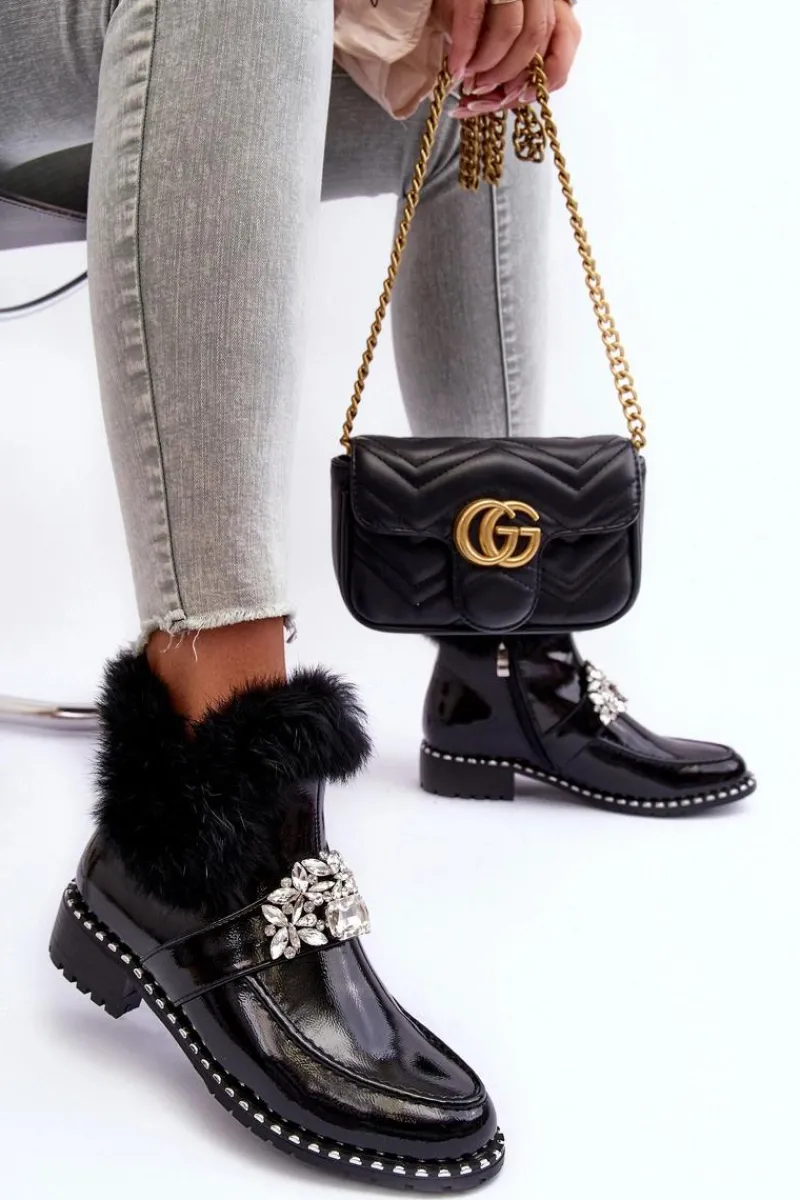 New Damskie buty S.Barski Lakierowane Botki Z Ozdobą I Futerkiem S.Barski MR870-73 Czarne