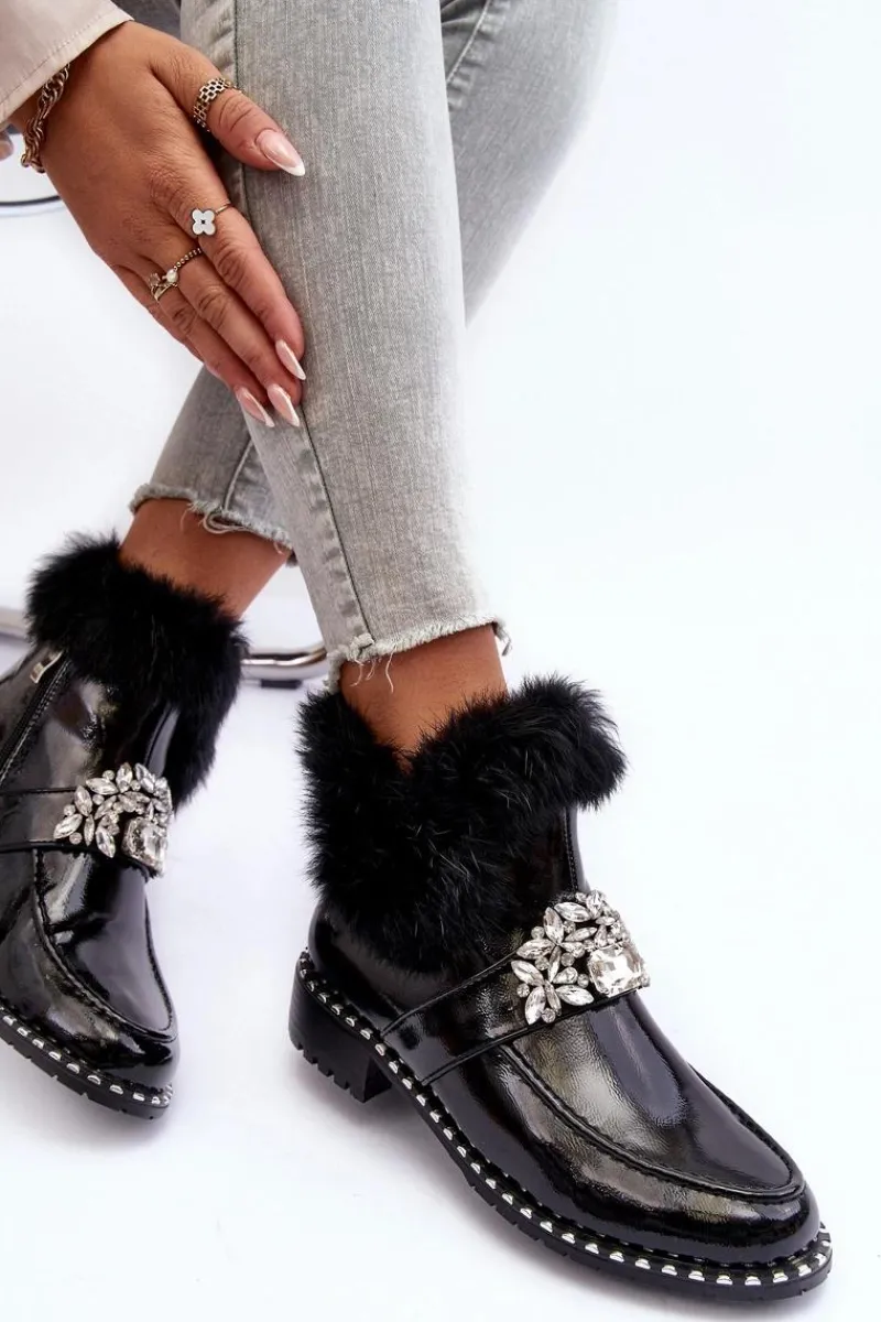 New Damskie buty S.Barski Lakierowane Botki Z Ozdobą I Futerkiem S.Barski MR870-73 Czarne