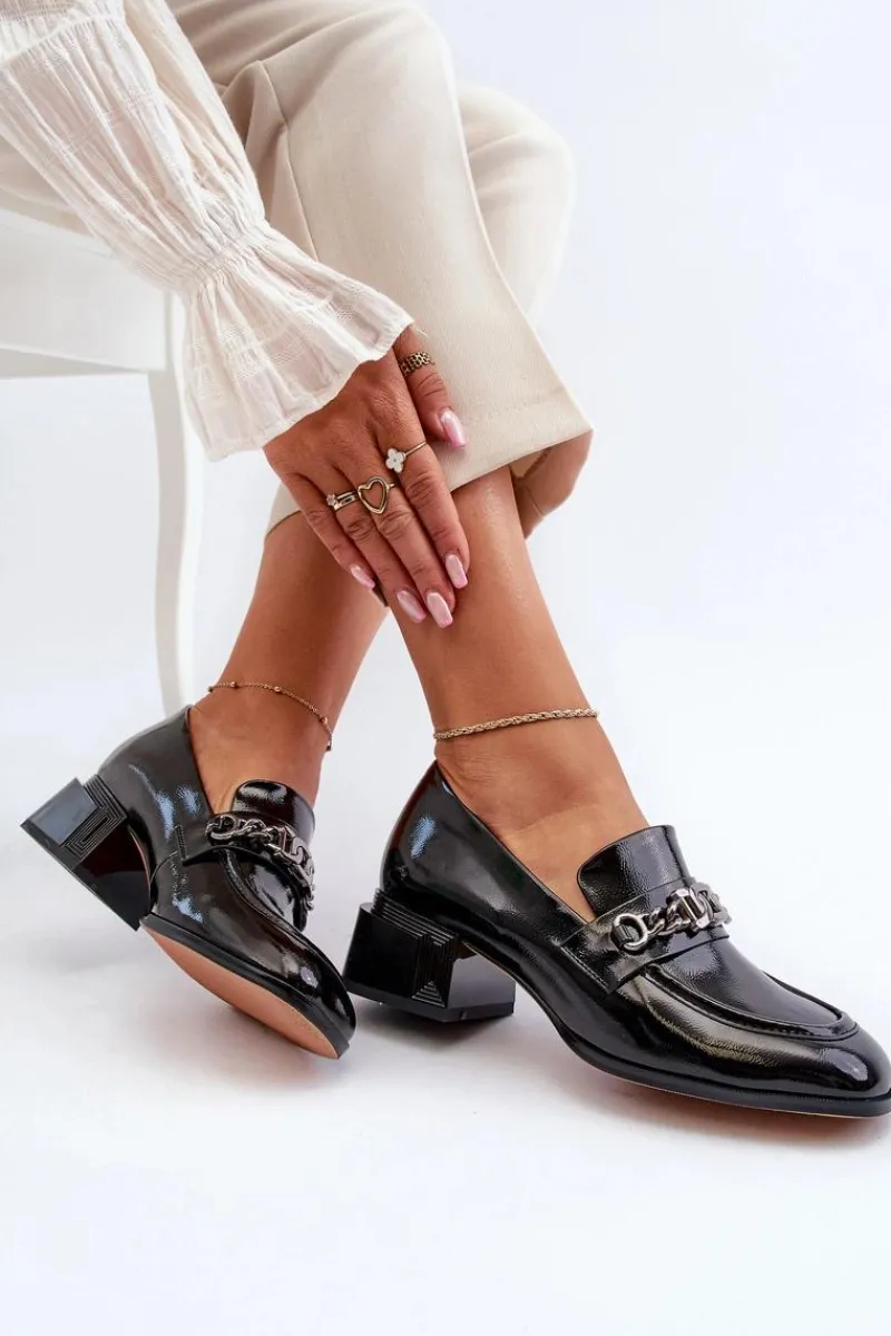 Czółenka Klasyczne>Damskie buty S.Barski Lakierowane Czółenka Na Klocku Czarne S.Barski MR38-960 Czarny