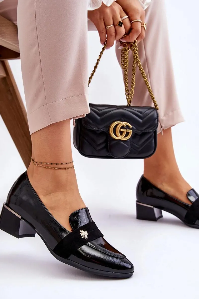 Czółenka Na Słupku|Czółenka Klasyczne>Buty damskie Vinceza Lakierowane Czółenka Na Niskim Obcasie Z Ozdobą Czarne Doria