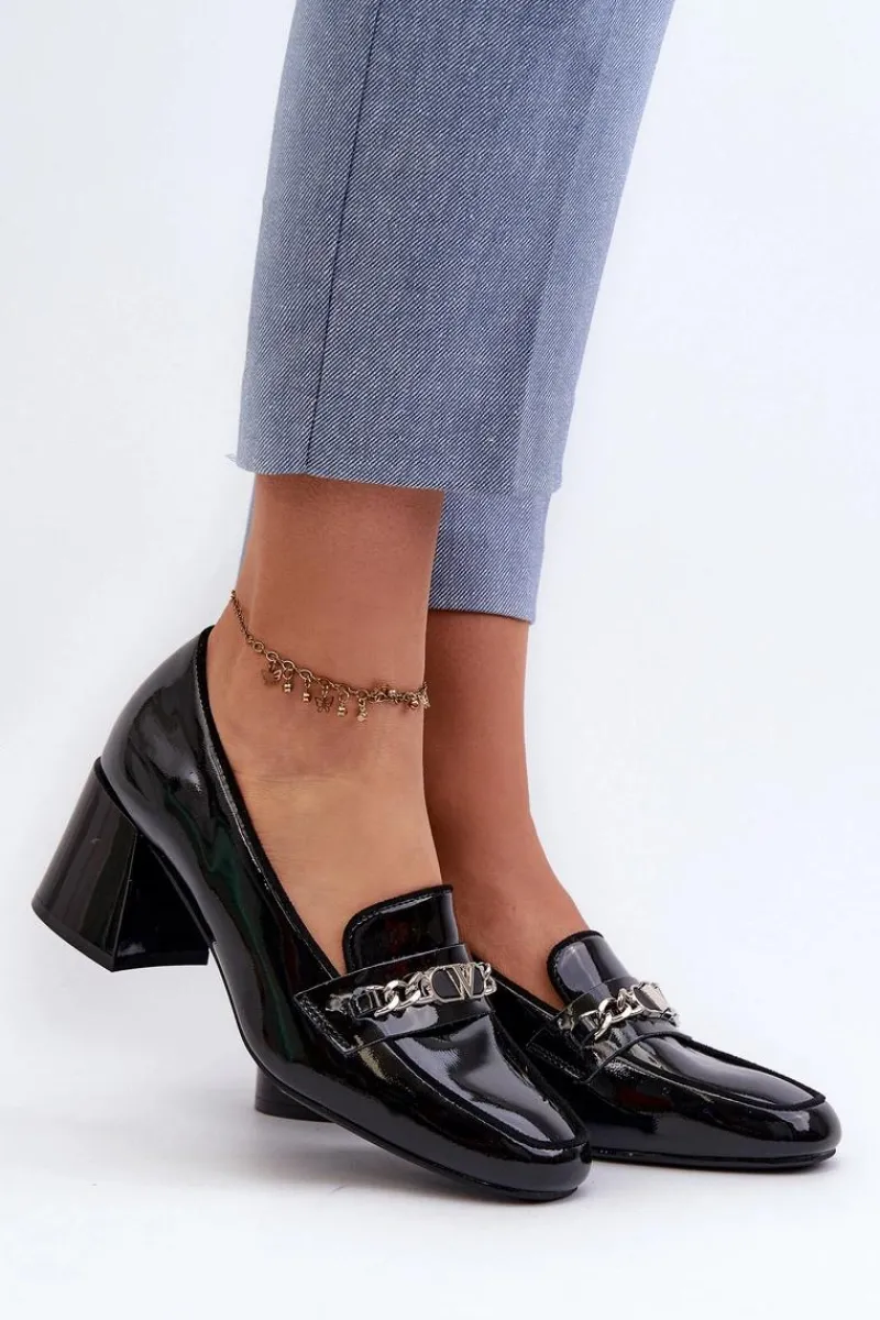 Czółenka Na Słupku|Czółenka Klasyczne>Buty damskie Vinceza Lakierowane Czółenka Na Niskim Obcasie Z Ozdobą Czarne Makki