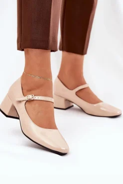 Hot Boto Lakierowane Czółenka Z Paskiem I Sprzączką Beżowe Savilae