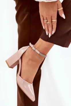 Czółenka Na Słupku|Czółenka Klasyczne>Boto Lakierowane Czółenka Ze Szpiczastymi Noskami Na Słupku Beżowe Nossabel