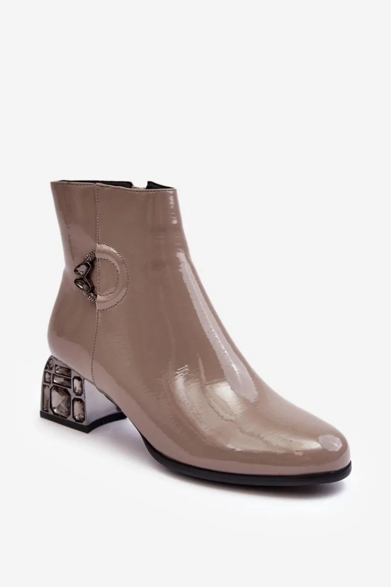 Best Lakierowane Damskie Botki Na Zdobionym Obcasie D&A MR870-93 Szare Damskie Botki Na Słupku|Botki Zimowe Damskie