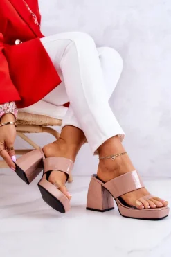 Clearance Lakierowane Klapki Na Słupku Ciemnobeżowe Seattle Damskie Klapki Na Obcasie|Klapki Damskie Klasyczne