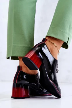 Półbuty Lakierowane><noscript><img width=